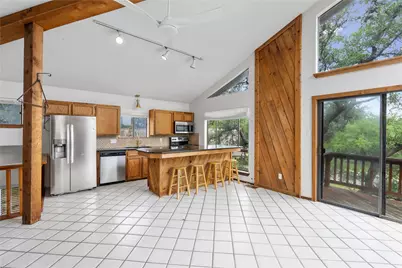 334 Coventry Road, Spicewood, TX 78669 - Photo 17