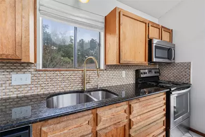 334 Coventry Road, Spicewood, TX 78669 - Photo 21