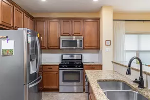 201 Sycamore St, Georgetown, TX 78633 - Photo 15