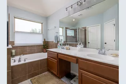 201 Sycamore Street, Georgetown, TX 78633 - Photo 19
