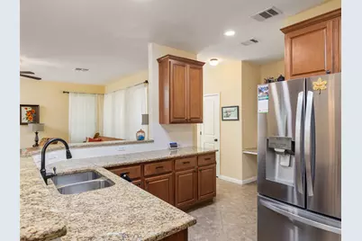 201 Sycamore Street, Georgetown, TX 78633 - Photo 13