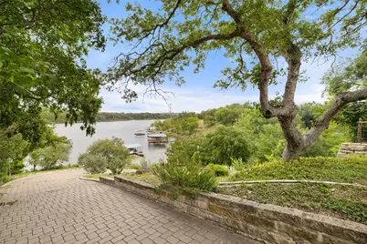 1201 Lakeshore Drive, Spicewood, TX 78669 - Photo 33