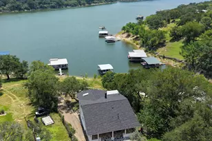 1201 Lakeshore Dr, Spicewood, TX 78669 - Photo 3