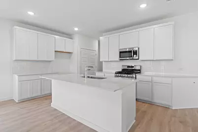 1102 Universal Drive, Hutto, TX 78634 - Photo 11