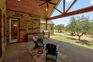 217 Joya Dr, Liberty Hill, TX 78642 - Photo 3