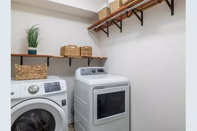 109 Killian Loop, Hutto, TX 78634 - Photo 15