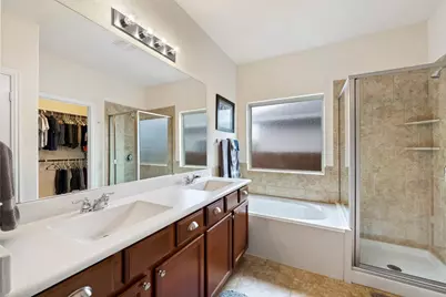 6905 Vail Ridge Street, Austin, TX 78744 - Photo 15