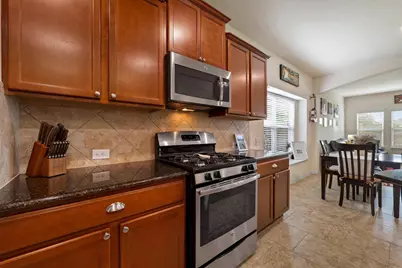 6905 Vail Ridge Street, Austin, TX 78744 - Photo 5