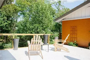1302 E 52nd St, Austin, TX 78723 - Photo 7