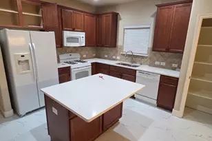 8600 Wood Stork Dr, Austin, TX 78729 - Photo 5
