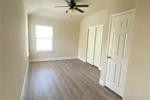 8600 Wood Stork Dr, Austin, TX 78729 - Photo 13