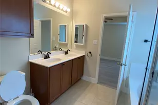 8600 Wood Stork Dr, Austin, TX 78729 - Photo 11