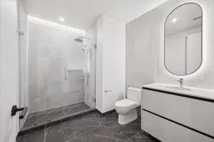 610 Davis St, Austin, TX 78701 - Photo 5