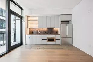 610 Davis St, Austin, TX 78701 - Photo 1