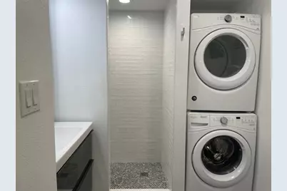 2220 Leon Street #103, Austin, TX 78705 - Photo 11