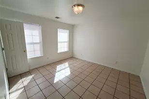 1408 Perez St, Austin, TX 78721 - Photo 9