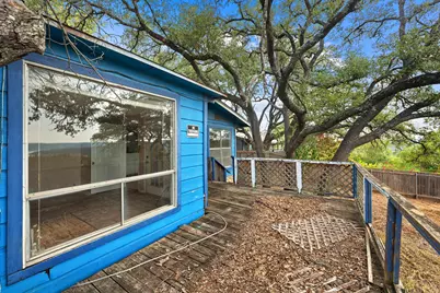 11013 W Lakeview Drive, Jonestown, TX 78645 - Photo 23