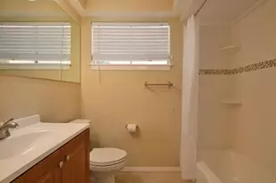 401 Cherry Hill Dr, Austin, TX 78704 - Photo 15