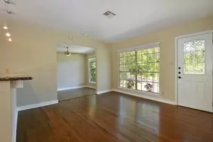 401 Cherry Hill Dr, Austin, TX 78704 - Photo 7