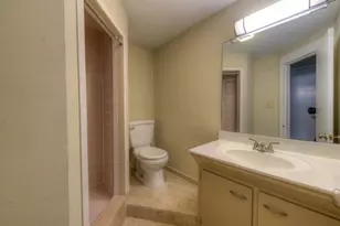 401 Cherry Hill Dr, Austin, TX 78704 - Photo 11