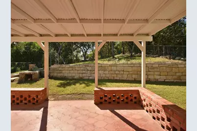 401 Cherry Hill Drive, Austin, TX 78704 - Photo 17