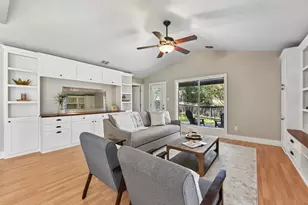5815 Lomita Verde Cir, Austin, TX 78749 - Photo 9