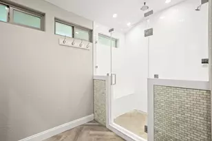 10204 Oak Grove Cir, Austin, TX 78736 - Photo 11