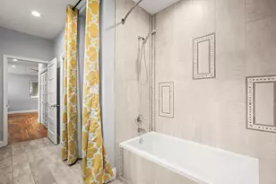 10204 Oak Grove Cir, Austin, TX 78736 - Photo 5