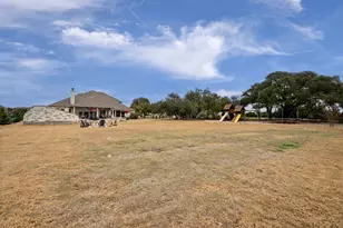 104 Crossfire Cv, Liberty Hill, TX 78642 - Photo 37