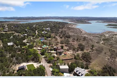 1748 Lakeshore Drive, Canyon Lake, TX 78133 - Photo 37