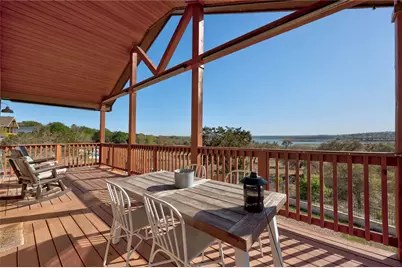 1748 Lakeshore Drive, Canyon Lake, TX 78133 - Photo 9