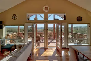 1748 Lakeshore Dr, Canyon Lake, TX 78133 - Photo 1