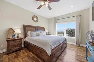 1748 Lakeshore Dr, Canyon Lake, TX 78133 - Photo 15