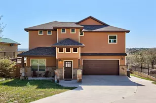 1748 Lakeshore Dr, Canyon Lake, TX 78133 - Photo 1