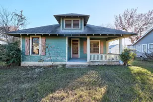 809 E 45th 1/2 St, Austin, TX 78751 - Photo 1