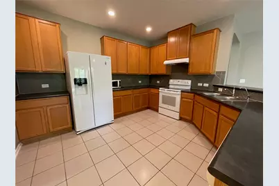 6808 Ondantra Bend, Austin, TX 78744 - Photo 5
