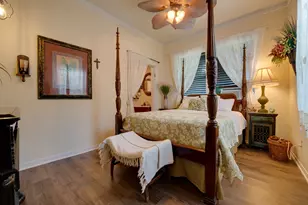 204 Brewster Ave, Florence, TX 76527 - Photo 11