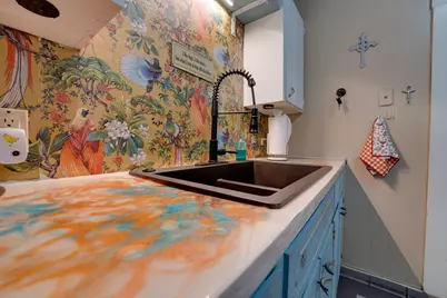 204 Brewster Avenue, Florence, TX 76527 - Photo 5