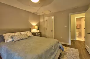 924 E 51st St, Austin, TX 78751 - Photo 9