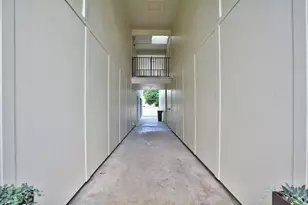 924 E 51st St, Austin, TX 78751 - Photo 17