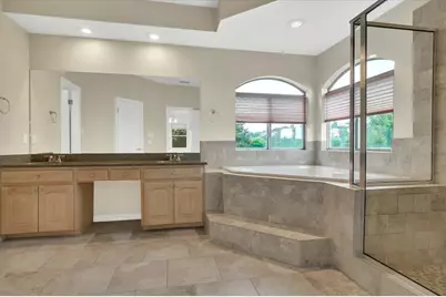 5913 Mountain Villa Drive, Austin, TX 78731 - Photo 11