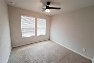 1327 Camden Ln Ln, Lockhart, TX 78644 - Photo 29