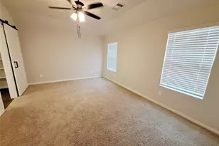 1327 Camden Ln Ln, Lockhart, TX 78644 - Photo 19