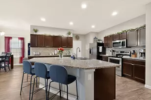 706 Liard River Rd, Hutto, TX 78634 - Photo 11