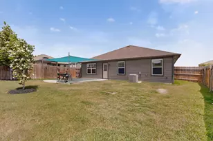 706 Liard River Rd, Hutto, TX 78634 - Photo 25