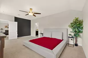 706 Liard River Rd, Hutto, TX 78634 - Photo 15