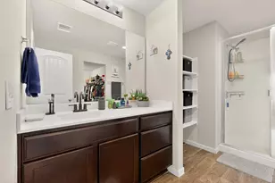 706 Liard River Rd, Hutto, TX 78634 - Photo 17