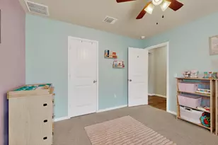 706 Liard River Rd, Hutto, TX 78634 - Photo 25