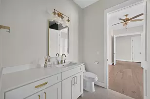 18213 Gregg Bluff Rd, Jonestown, TX 78645 - Photo 29