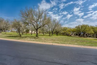 26204 Masters Parkway, Spicewood, TX 78669 - Photo 3